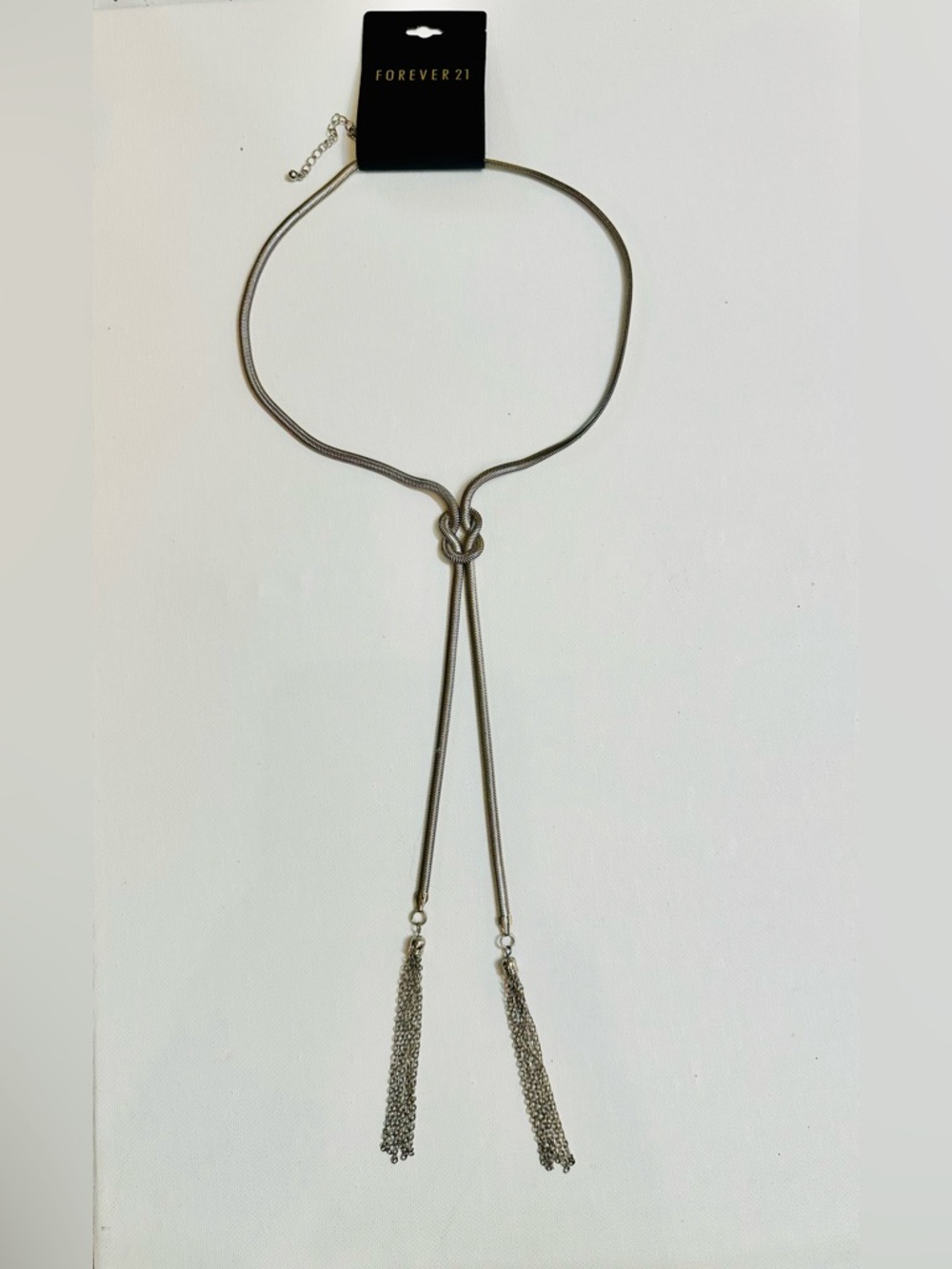 NWT Forever 21 Silver Tone Lariat Necklace